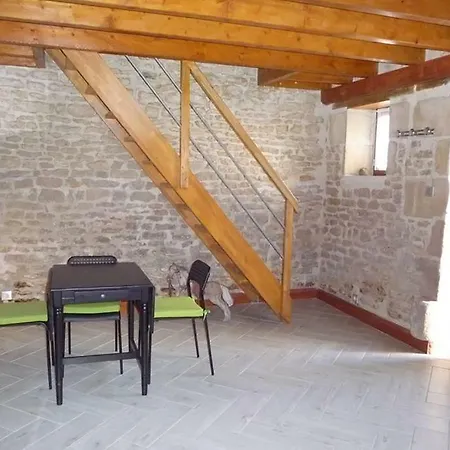 Maison d'hôtes Le Fontaine : 4/5 Pers. Ou Site Entier 9 Pers