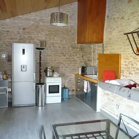 Maison d'hôtes Le Fontaine : 4/5 Pers. Ou Site Entier 9 Pers